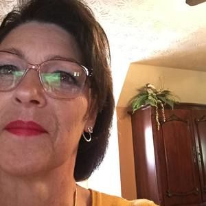 Meet your Posher, Carole b